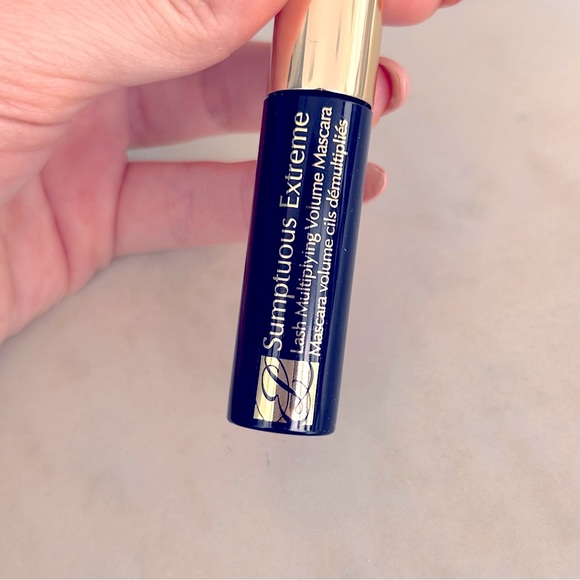 🎁Holiday special 🎁 Estee Lauder 6 pieces gift set+ Tote bag - Picture 9 of 12